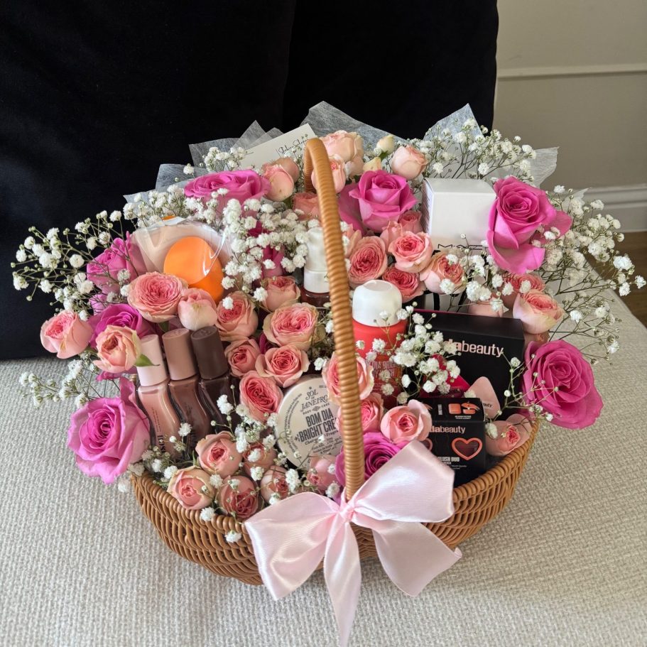 Luxury bloom basket